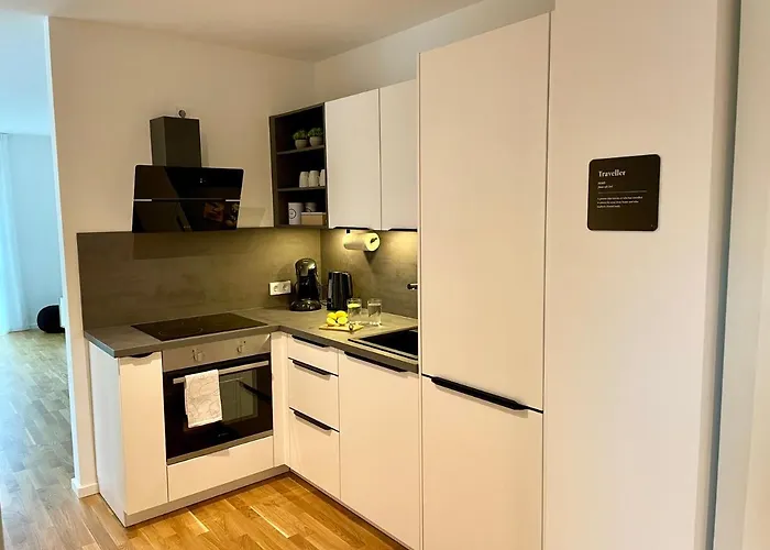 Neubau - S-bahn Nah - Koeln Messe/hbf *